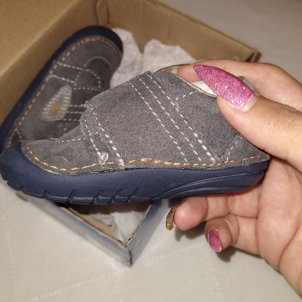 Stride Rite Infant Shoes - Picture 4 of 8